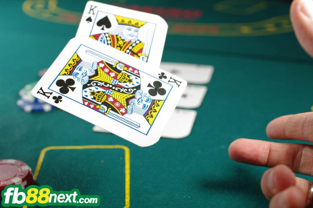 Định nghĩa về trò đánh bài Poker