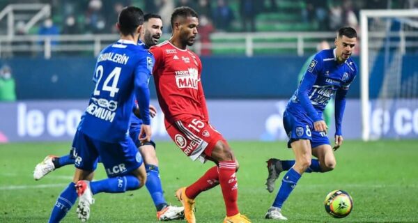 Soi kèo Brest vs Troyes, 21h00 ngày 13/11, Ligue 1