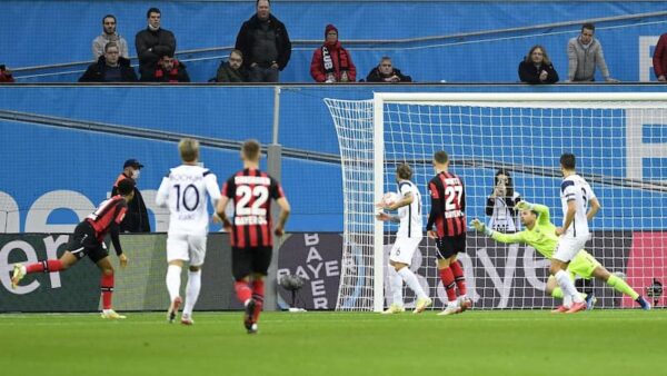 Soi kèo Bayer Leverkusen vs VfL Bochum, 2h30 ngày 26/1, Bundesliga