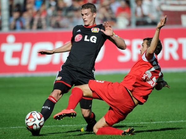 Soi kèo Freiburg vs Bayer Leverkusen, 21h30 ngày 26/2, Bundesliga