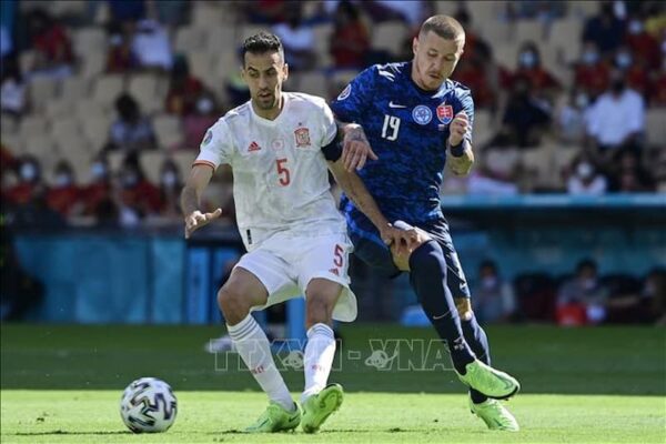 Soi kèo Slovakia vs Luxembourg, 2h45 ngày 24/3, Euro